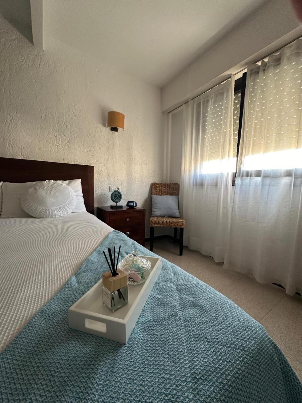 Torre Azafata Apartment Arenales del Sol Bagian luar foto