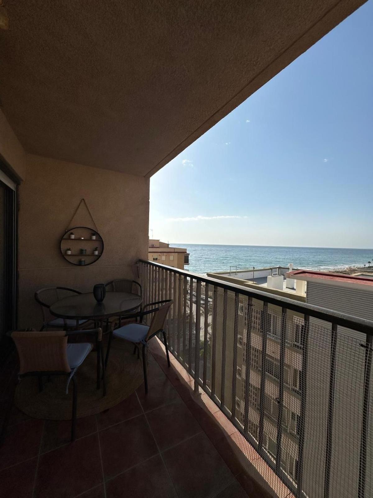 Torre Azafata Apartment Arenales del Sol Bagian luar foto